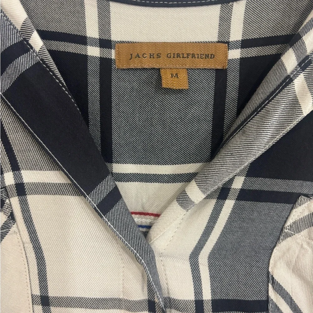 Jack’s Girlfriend Black and Ivory Plaid Button Up Cap Sleeve Casual Shirt, M - Picture 3 of 6